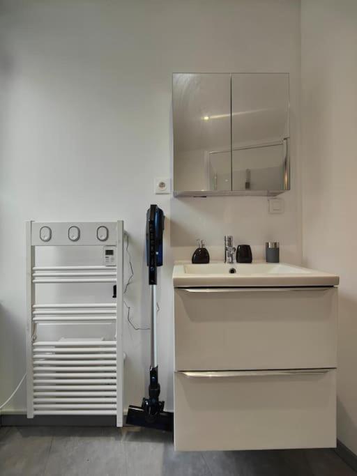 Apartamento La féline - Duplex - Vieux Valenciennes - Familial Exterior foto